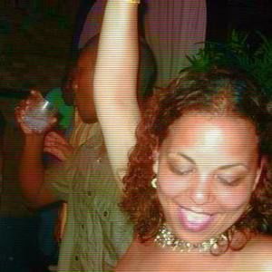 Meet your Posher, Lara